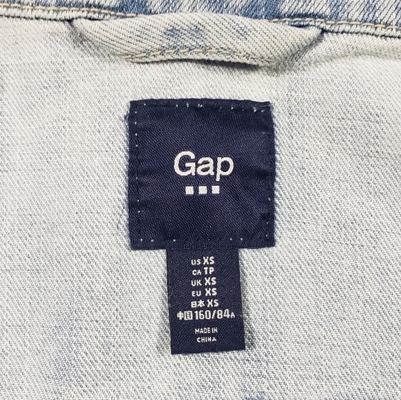 Gap Denim Jean Jacket Size XS Light Blue Wash 100% Cotton Fitted Y2K Classic - Picture 10 of 14